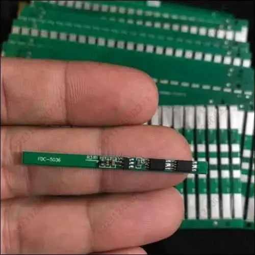 Thermistor-Based Temperature Sensor Module With 3.7V 5A Li-Ion Bms/Pcm Protection Board 1